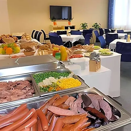 City Hotel Brno 3*